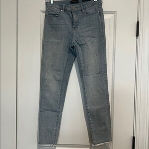 Banana Republic Premium Denim Mid-Rise Skinny Jeans – Size 27 – Light Wash